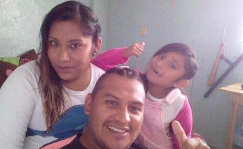 Guadalupe, Feliberta, Gabriel y Beatriz Guadalupe murieron al quedar atrapados por un camión que se subió a la banqueta en la parada del Barrio Gora en San Francisco Chimalpa. Foto: Especial.