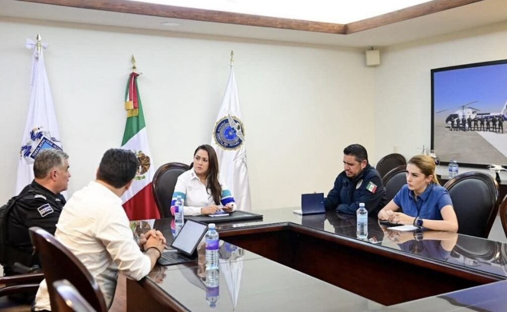 La gobernadora de Aguascalientes sostuvo una reunión con la Fiscalía del Estado de Aguascalientes, la Secretaría de Seguridad Pública y el alcalde Leo Montañez. Foto: Especial.