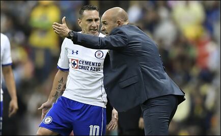 Paco Jémez cree que en Cruz Azul "parecen estúpidos"