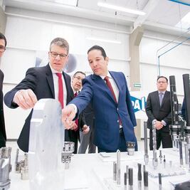 Inauguran planta automotriz alemana