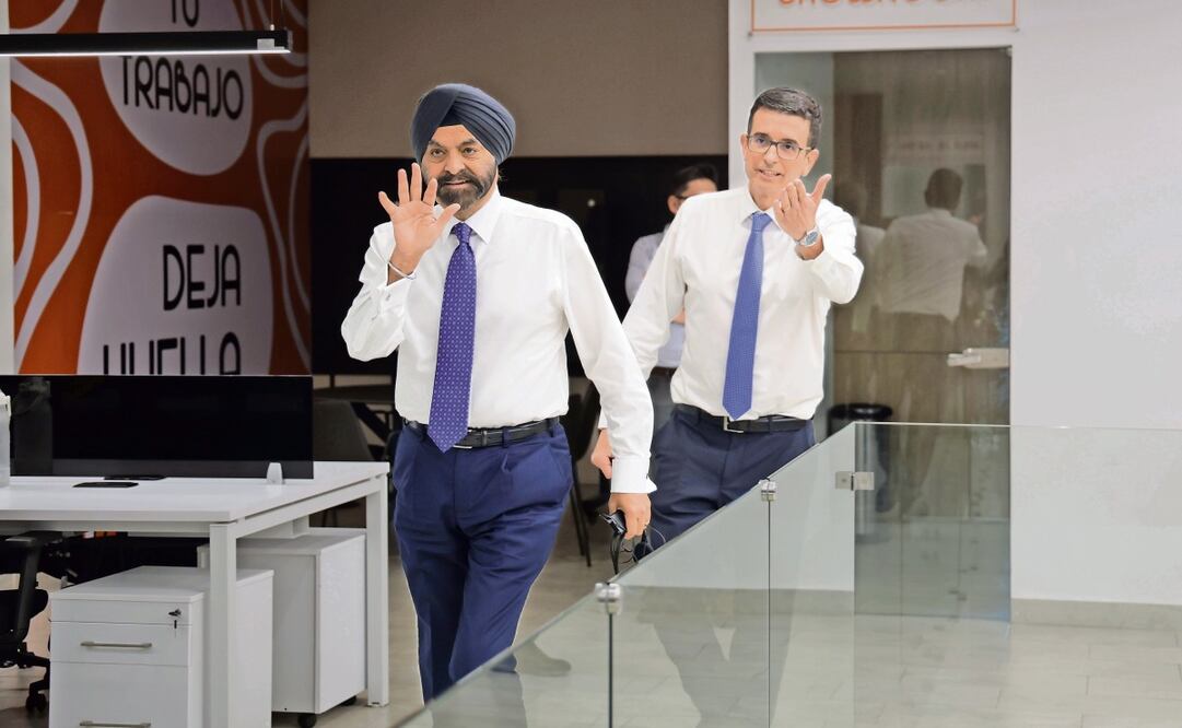 El presidente del Banco Mundial, Ajay Banga, visitó Grupo Naturasol, una empresa en el Estado de México