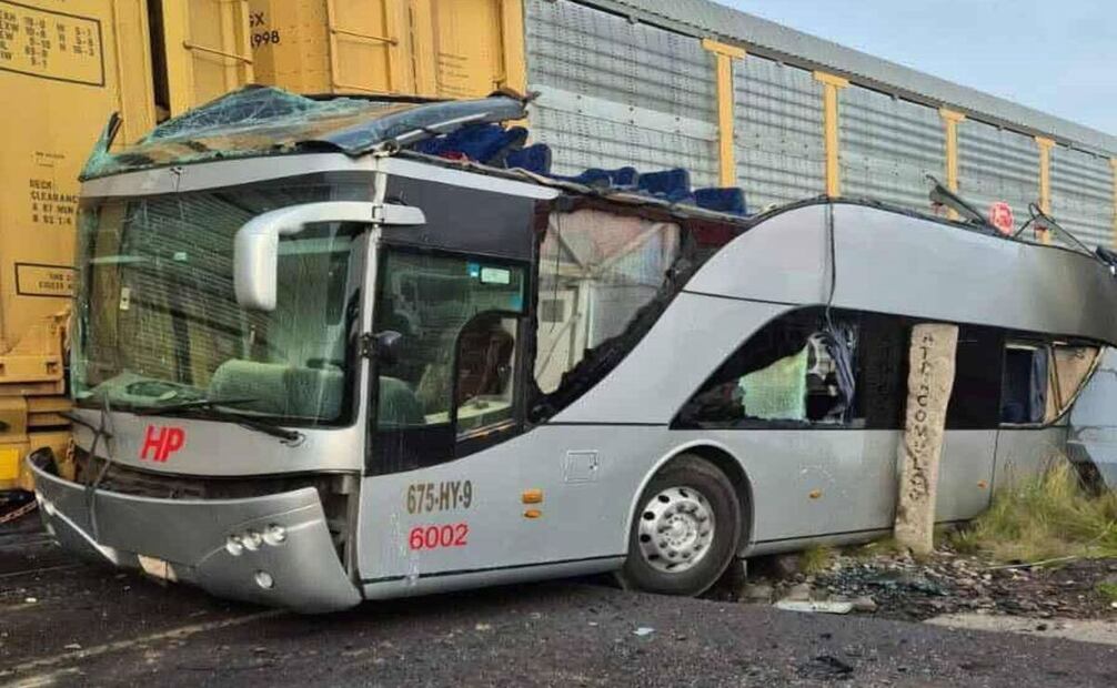 El accidente derivó en la muerte de siete mujeres y tres hombres y 62 lesionadas.
Foto: Especial