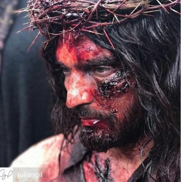 Así luce Julián Gil como Jesús de Nazareth