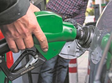 Evitar gasolinazos le saldrá caro al país: especialistas