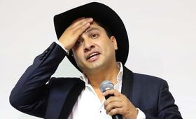 Julión Álvarez y su relación con EU; cancelación de su visa y hasta de redes sociales