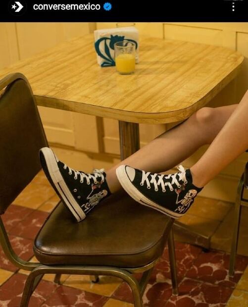 Conoce los detalles de los tenis inspirados en el Día de Muertos