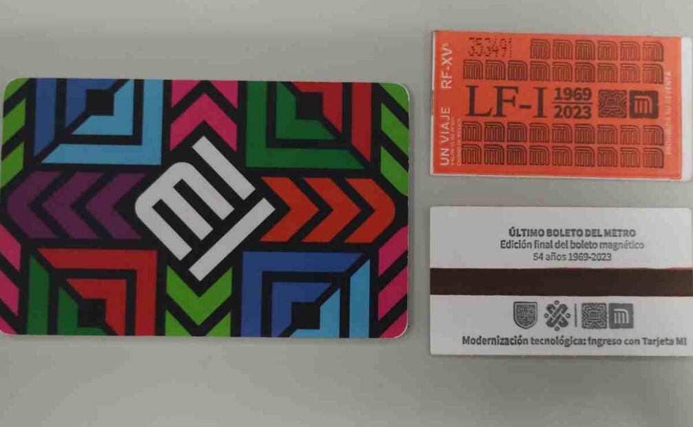 Último boleto del metro y tarjeta de movilidad integrada. Foto: Samyra Sosa. EL UNIVERSAL