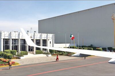 Nuevo hangar presidencial, para fines de este mes: SCT