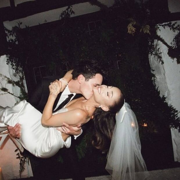 ¡Ariana Grande por fin comparte fotos y detalles de su boda!