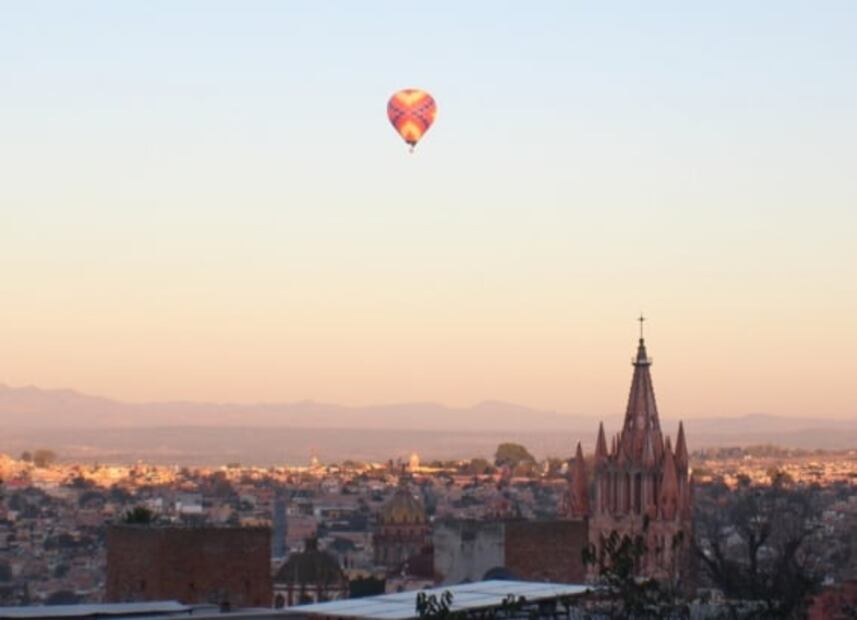 Cuánto cuesta un vuelo en globo para la entrega de anillo de compromiso