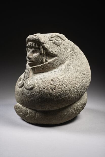 Protestas del gobierno mexicano no logran detener subasta de piezas prehispánicas en Francia 