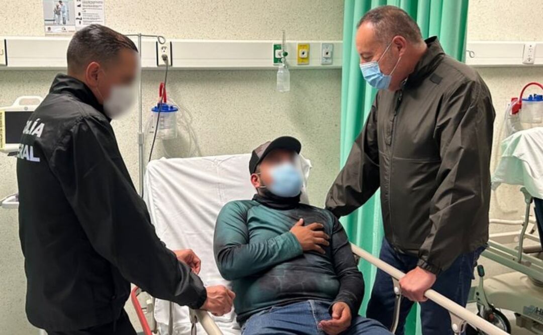 Los agentes volvían de un operativo cuando fueron interceptados por varios civiles que circulaban en taxis. Foto: Especial