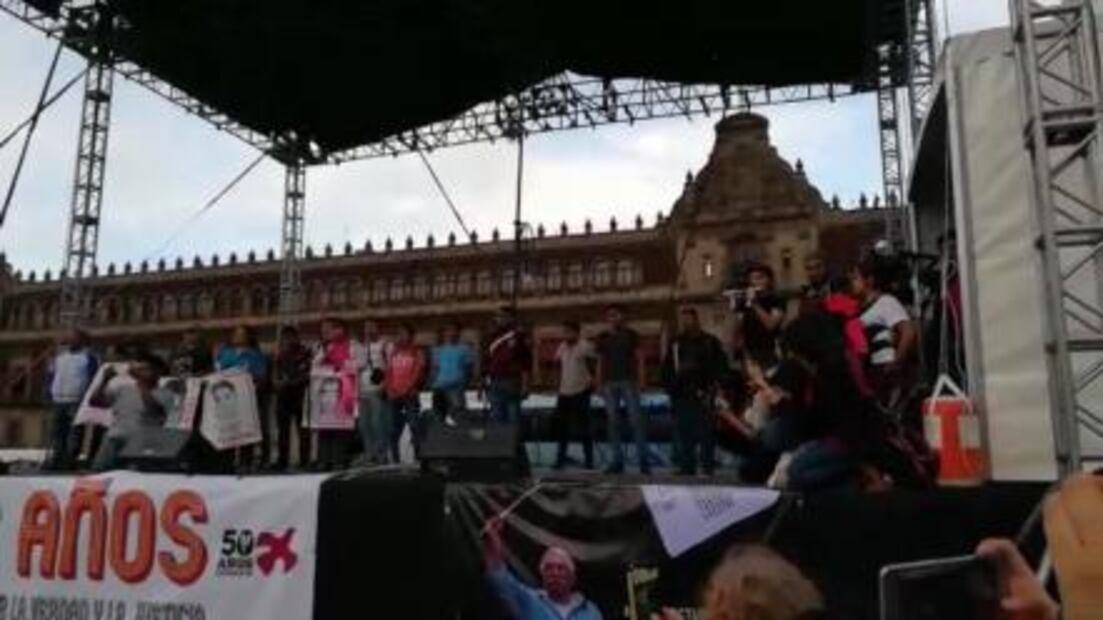 Minuto a minuto de la marcha por 50 años del 2 de octubre