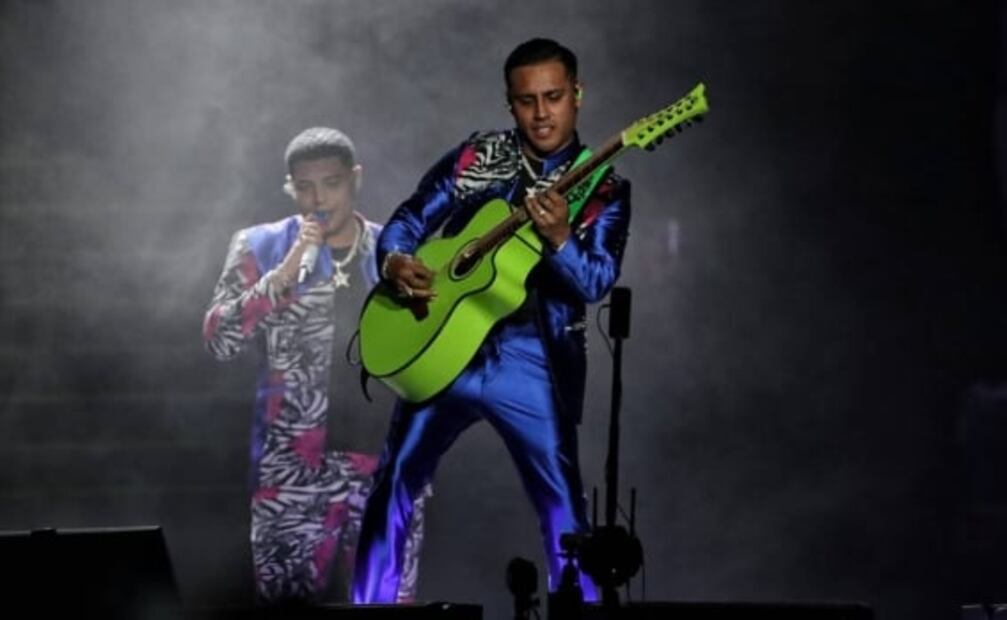 Eduin Caz regresa Firme y fuerte