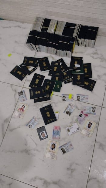 Cae falsificadora de pasaportes en fraccionamiento Las Américas, Ecatepec