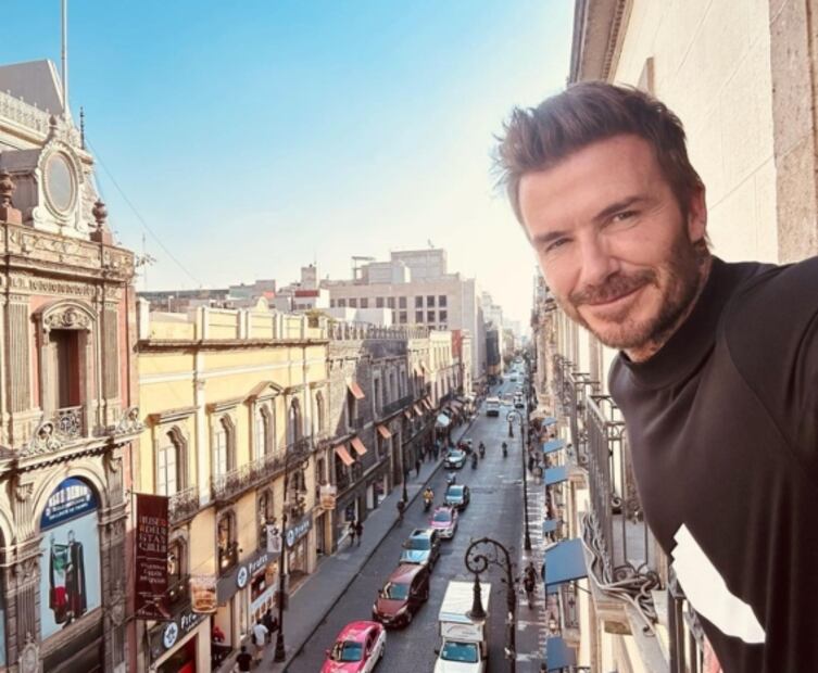 Capi Pérez es captado brindando con David Beckham: “Es más hermoso de lo que te imaginas”