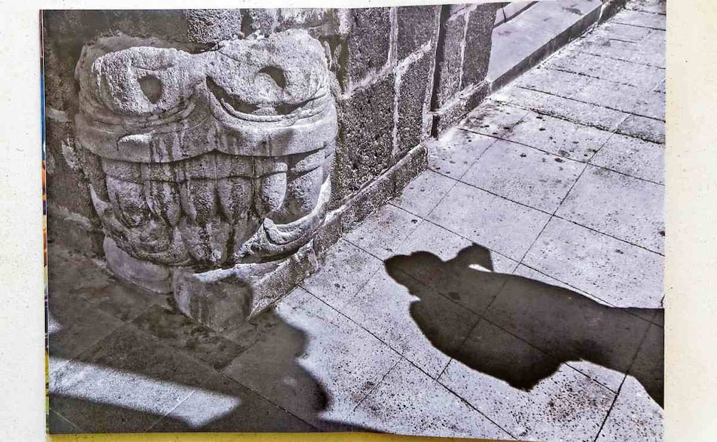 El fotógrafo recorrió la Ciudad de México para captar tradiciones y elementos prehispánicos que prevalecen en los tiempos actuales. Foto: Libro "Tenochtitlan"