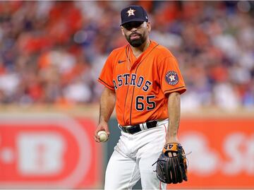 El mexicano José Urquidy revela sus secretos en el Juego 2 de la Serie Mundial
