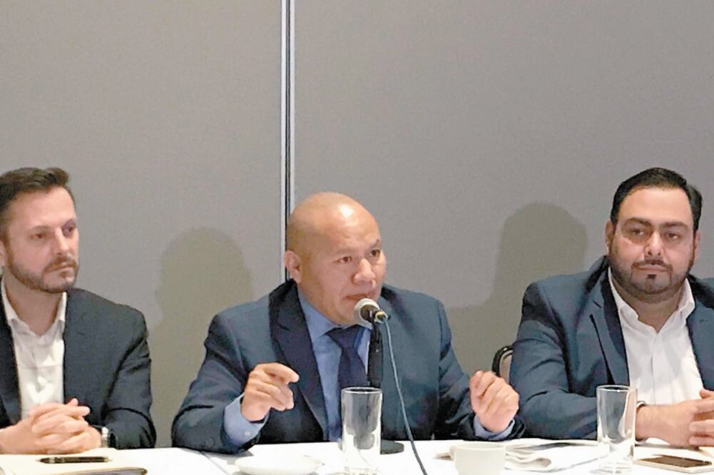 El presidente municipal de Tlalnepantla, Raciel Pérez Cruz, precisó que la venta de los terrenos debe ser autorizada por el Congreso mexiquense. Foto/REBECA JIMÉNEZ. EL UNIVERSAL