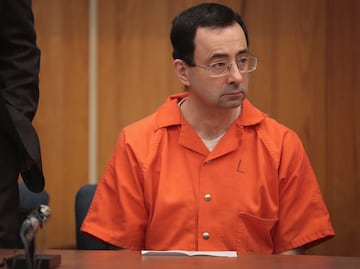Larry Nassar recibe tercera condena de hasta 125 años de cárcel