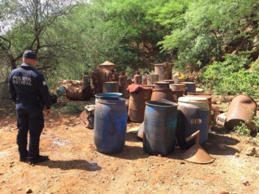 Descubren narcolaboratorio de cristal en mina abandonada de Sonora