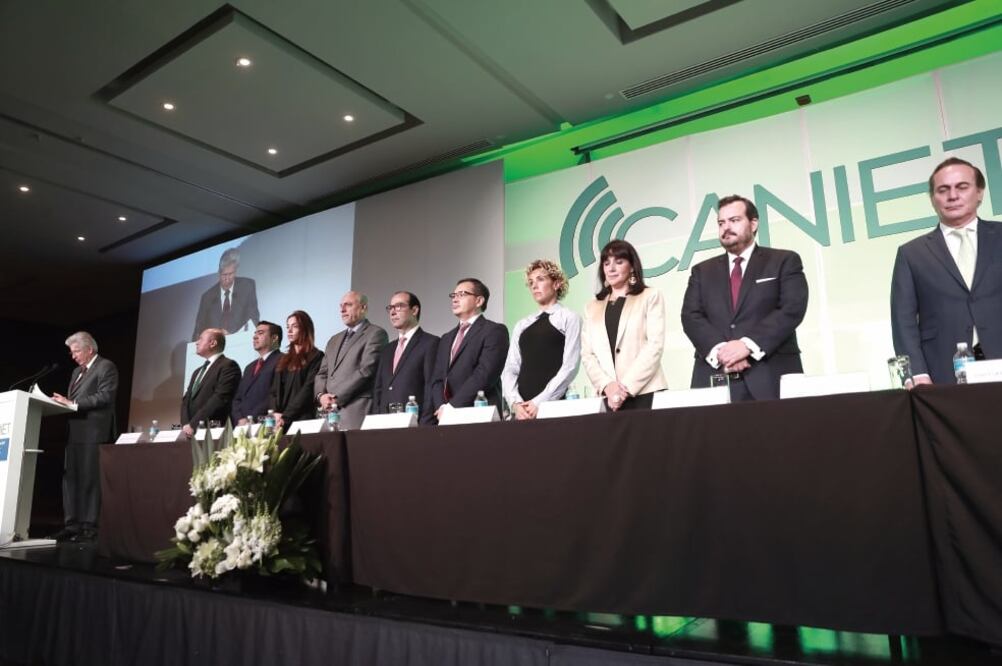 Durante su convención, la Canieti aseguró que la manufactura electrónica genera más de 270 mil empleos en el país. (ALEJANDRA LEYVA. EL UNIVERSAL)