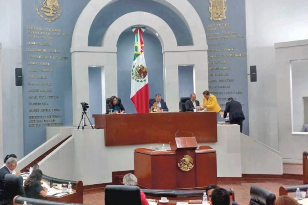 Cambio. El informe de la Legislatura estaba previsto para hoy a las 10 de la mañana, pero fue presentado ayer, a las ocho de la mañana. (TOMADA DE FACEBOOK)