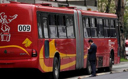 Metrobús atropella y mata a hombre en la Cuauhtémoc