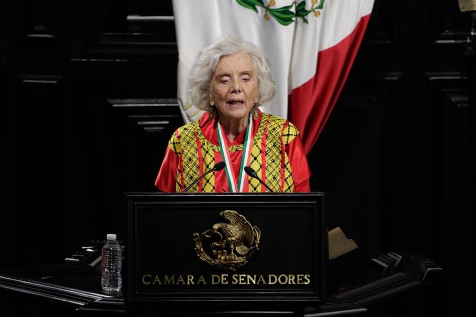 La ceremonia fue encabezada por Adán Augusto López, secretario de Gobernación; Alejandro Armenta, presidente de la mesa directiva del Senado; Alberto Pérez Dayan, ministro de la SCJN, y Santiago Creel, presidente de la Cámara de Diputados. 
Fotos: EL UNIVERSAL / Diego Simón Sánchez