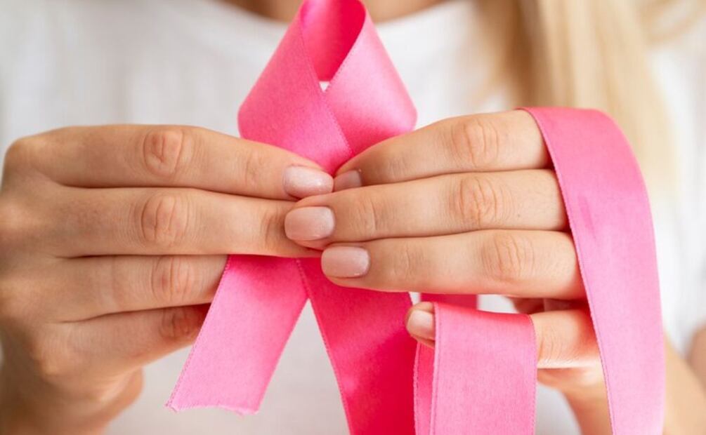 El cáncer de mama es el tipo de cáncer más frecuente. Fuente:Freepik.