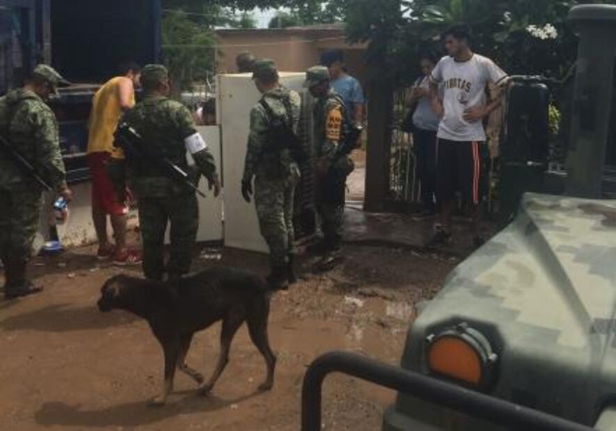 Por lluvias, aplican plan DN-III en Torreón y municipios de Sinaloa