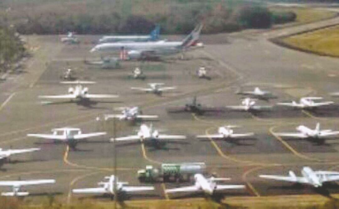 En noviembre de 2016, Andrés Manuel López Obrador acusó la "ostentación" de gobernadores que llegaron en avión a una reunión de Conago. (FOTO: archivo. EL UNIVERSAL)