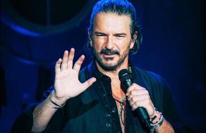 "Mujeres", por qué la canción de Ricardo Arjona se viraliza en TikTok 30 años después de lanzamiento