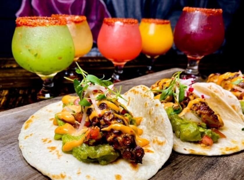 Conoce a Mr. Tempo, restaurantero y supuesto galán de Chiquis Rivera