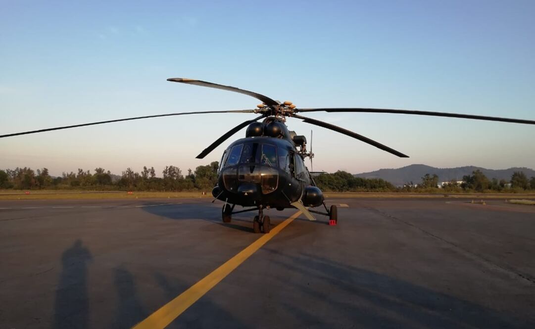 La aeronave de fabricación rusa MI8 cuenta con una capacidad de mil 200 litros (Fotos: cortesía de Carlos López/452 Noticias)