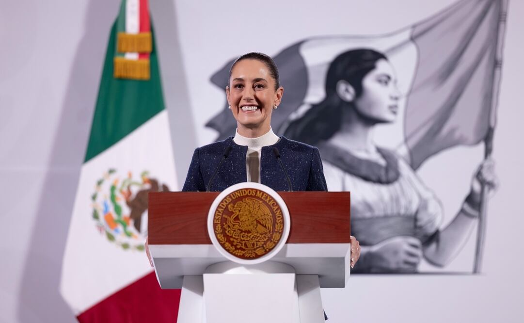 La presidenta de México: Claudia Sheinbaum Pardo durante la Mañanera del Pueblo el 19 de diciembre de 2024. Foto: Axel Sánchez / EL UNIVERSAL