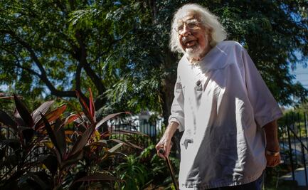 Entierran "en secreto" los restos de Ernesto Cardenal