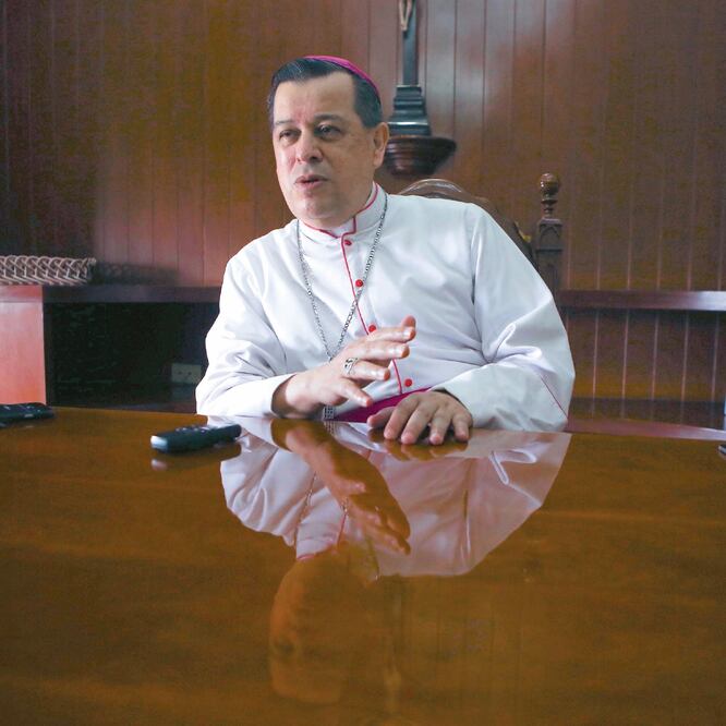 El arzobispo de Yucatán, Gustavo Rodríguez Vega, aseguró que el tesoro natural más preciado de la entidad es el agua. CUAUHTÉMOC MORENO. EL UNIVERSAL