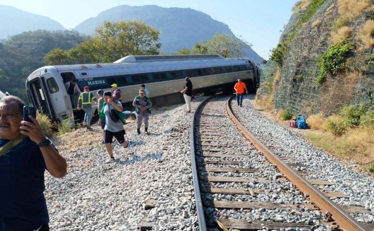 Tren Interoceánico se descarrila con 250 personas a bordo en Oaxaca; Sheinbaum reporta atención inmediata. Foto: Especial