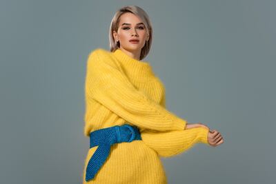 Secretos de estilo para mujeres que tienen poca cintura