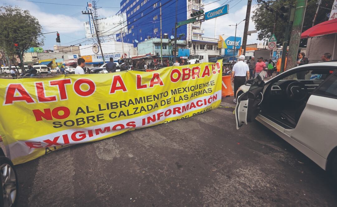 Los vecinos que se oponen a la obra vial denunciaron que contempla el derribo de más de 500 árboles además de que temen que sus excavaciones profundas dañen las estructuras de cientos de casas que quedan a su paso. FOTOS: LUIS CAMACHO. EL UNIVERSAL