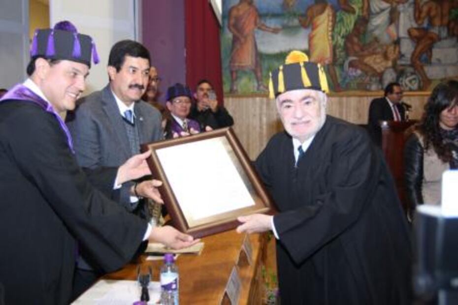 Celebra Universidad de Chihuahua 62 aniversario de fundación