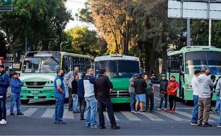 Transportistas insisten en aumento de dos pesos a tarifa en CDMX