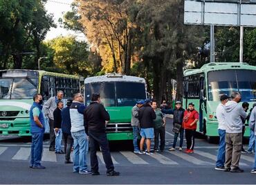 Transportistas insisten en aumento de dos pesos a tarifa en CDMX
