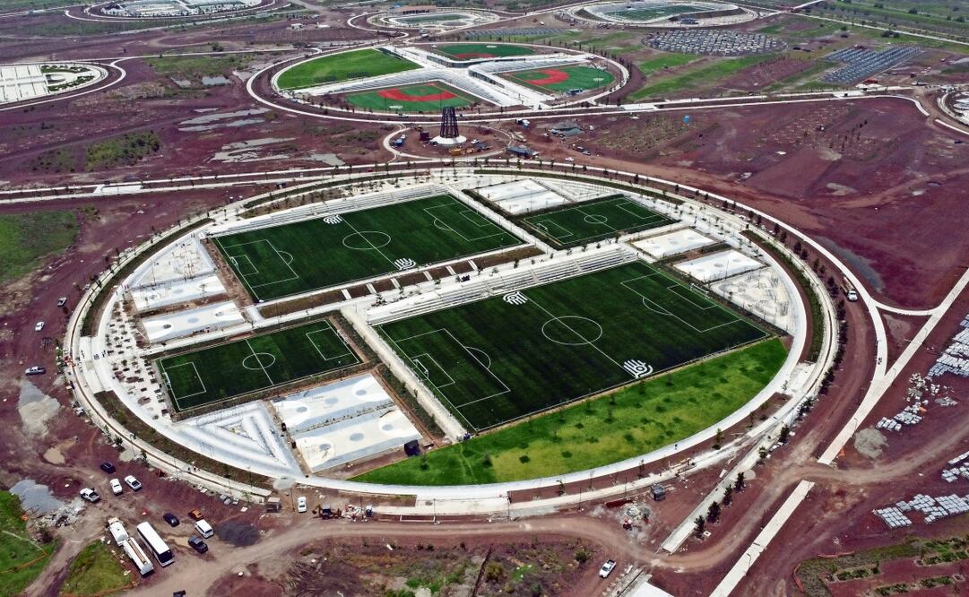 El complejo en desarrollo incluye infraestructura de equipamiento deportivo, cultural y social. Foto: Diego Prado EL UNIVERSAL