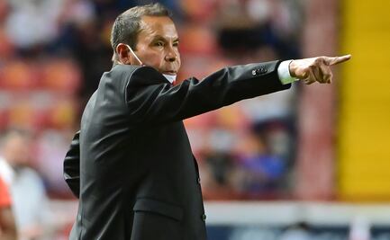 Necaxa despide a José Guadalupe Cruz como su técnico