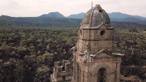Cómo el volcán Paricutín sepultó dos pueblos en México