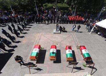 Realizan homenaje luctuoso a policías asesinados en Zacatecas