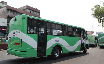 Disparan a dos pasajeros en asalto a microbús en Azcapotzalco