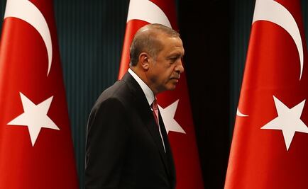 Turquía declara 3 meses de estado de excepción
